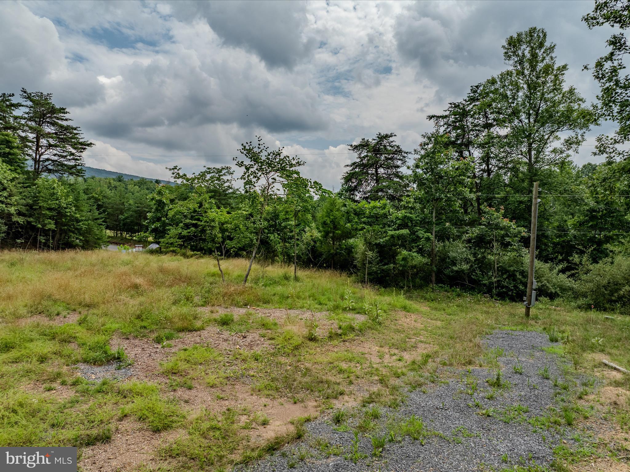 609 Ruppenthal Road Berkeley Springs, WV 25411 - Photo 22 of 42 609 Ruppenthal Rd-Berkeley Springs-32