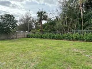 $2,500 | 4404 Southeast Mulford Lane, Stuart, FL 34997