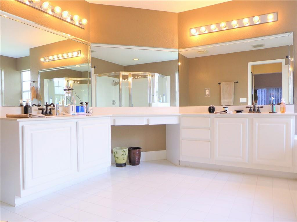 9795 Ridge Trace Davie, FL 33328 - Photo 35 of 41 Photo 36