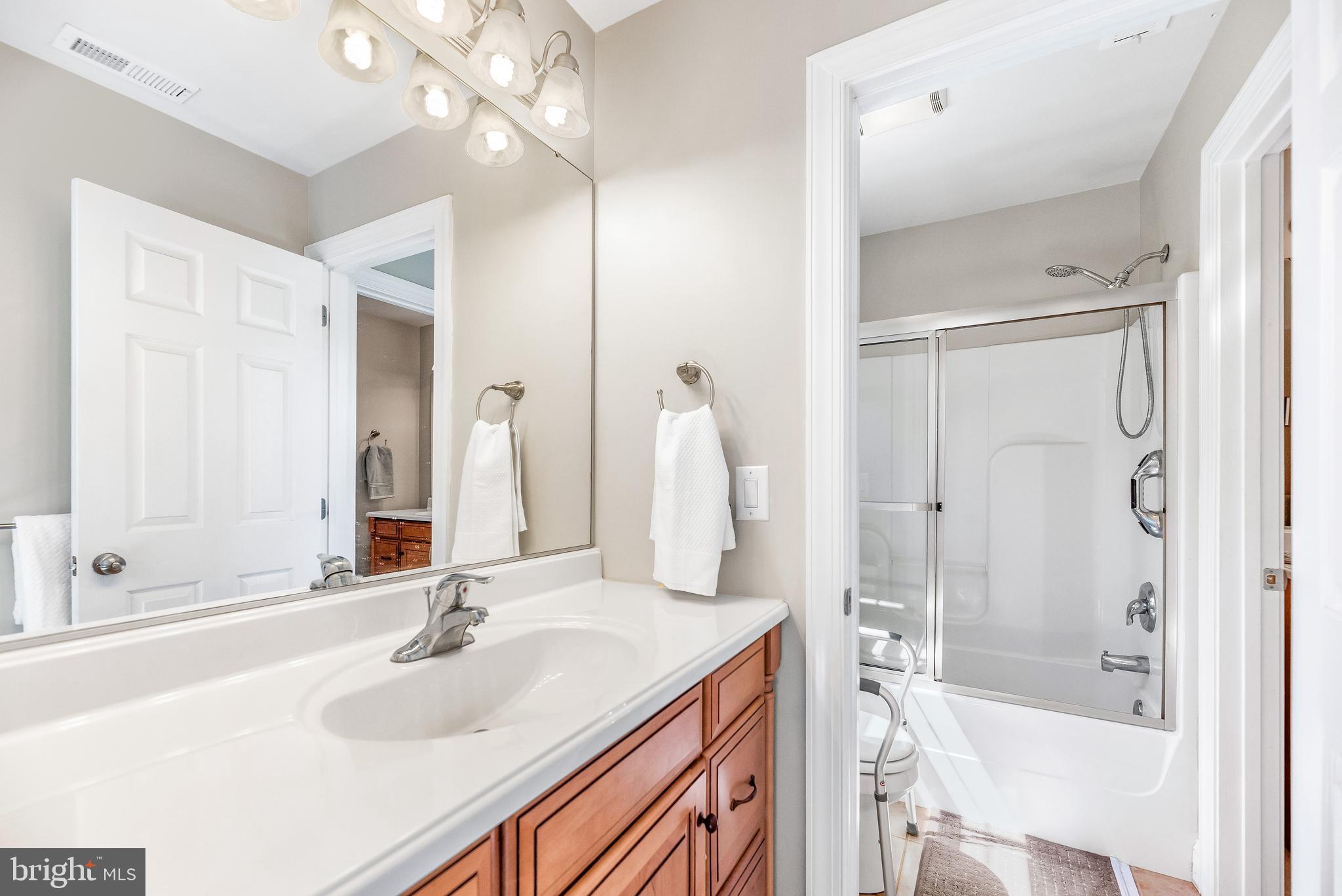 39994 Ben Morgan Road Leonardtown, MD 20650 - Photo 32 of 50 Jack & Jill Bathroom