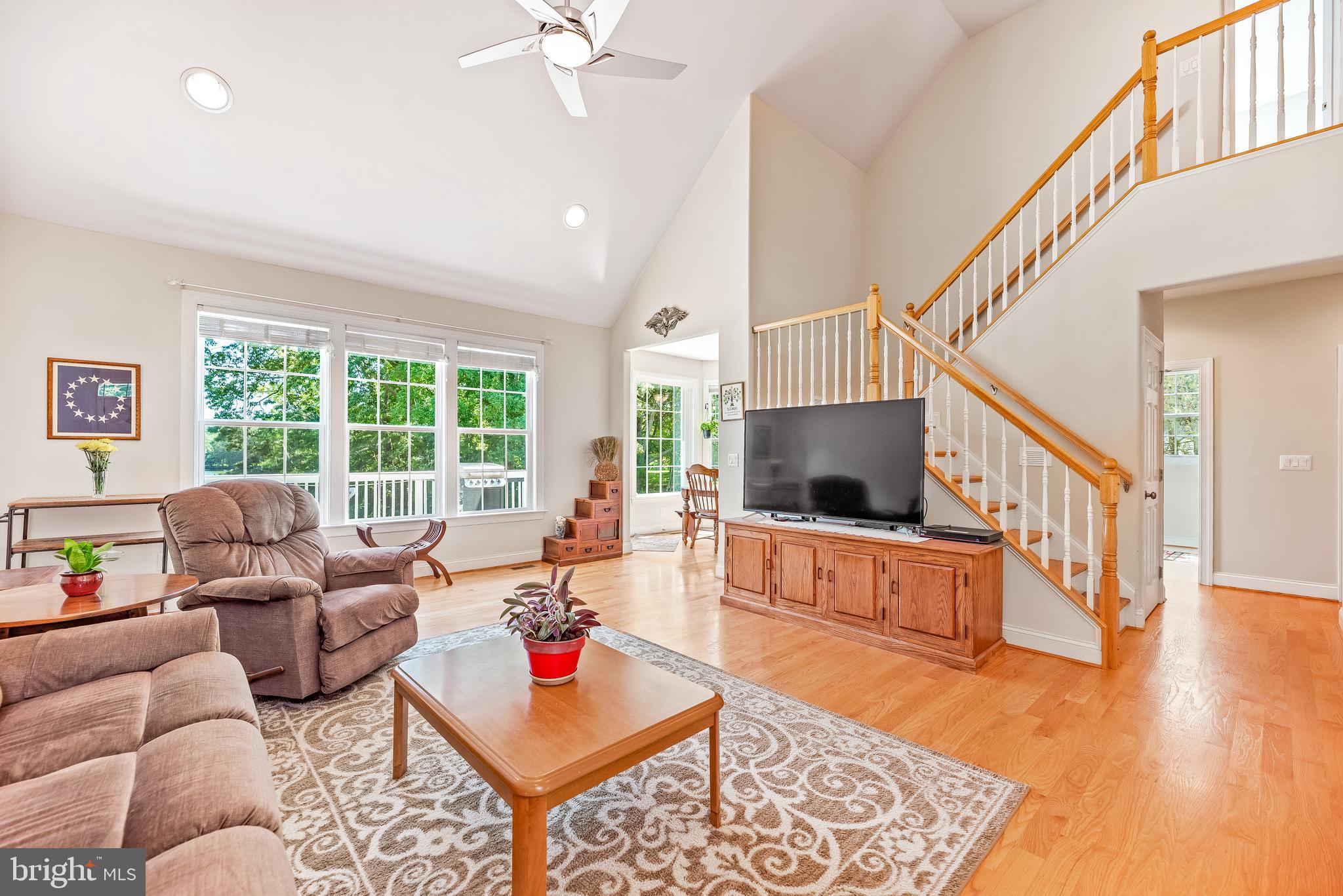 39994 Ben Morgan Road Leonardtown, MD 20650 - Photo 6 of 50 Living Room