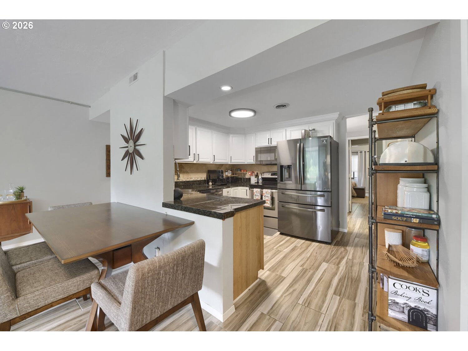 790 Southeast Webber Street, Unit 213 Portland, OR 97202 - Photo 13 of 37