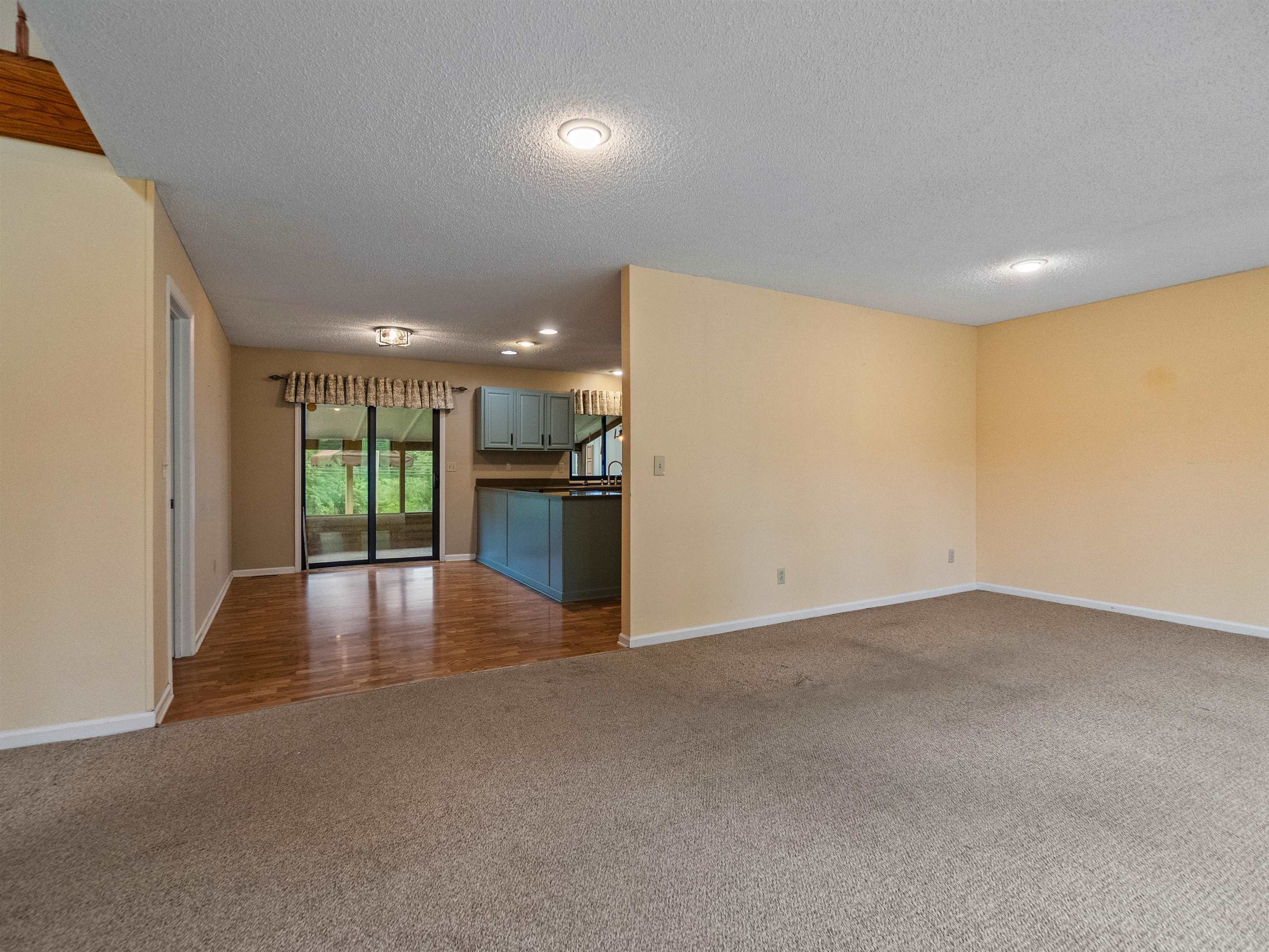 554 Hollow Road Ona, WV 25545 - Photo 7 of 31 Gallery Image 7