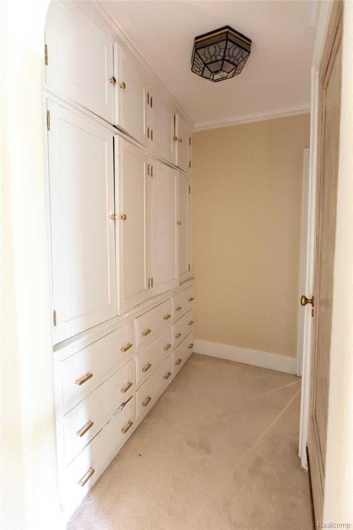1008 Devonshire Road Grosse Pointe, MI 48230 - Photo 25 of 35 1008Devonshire-171.jpg