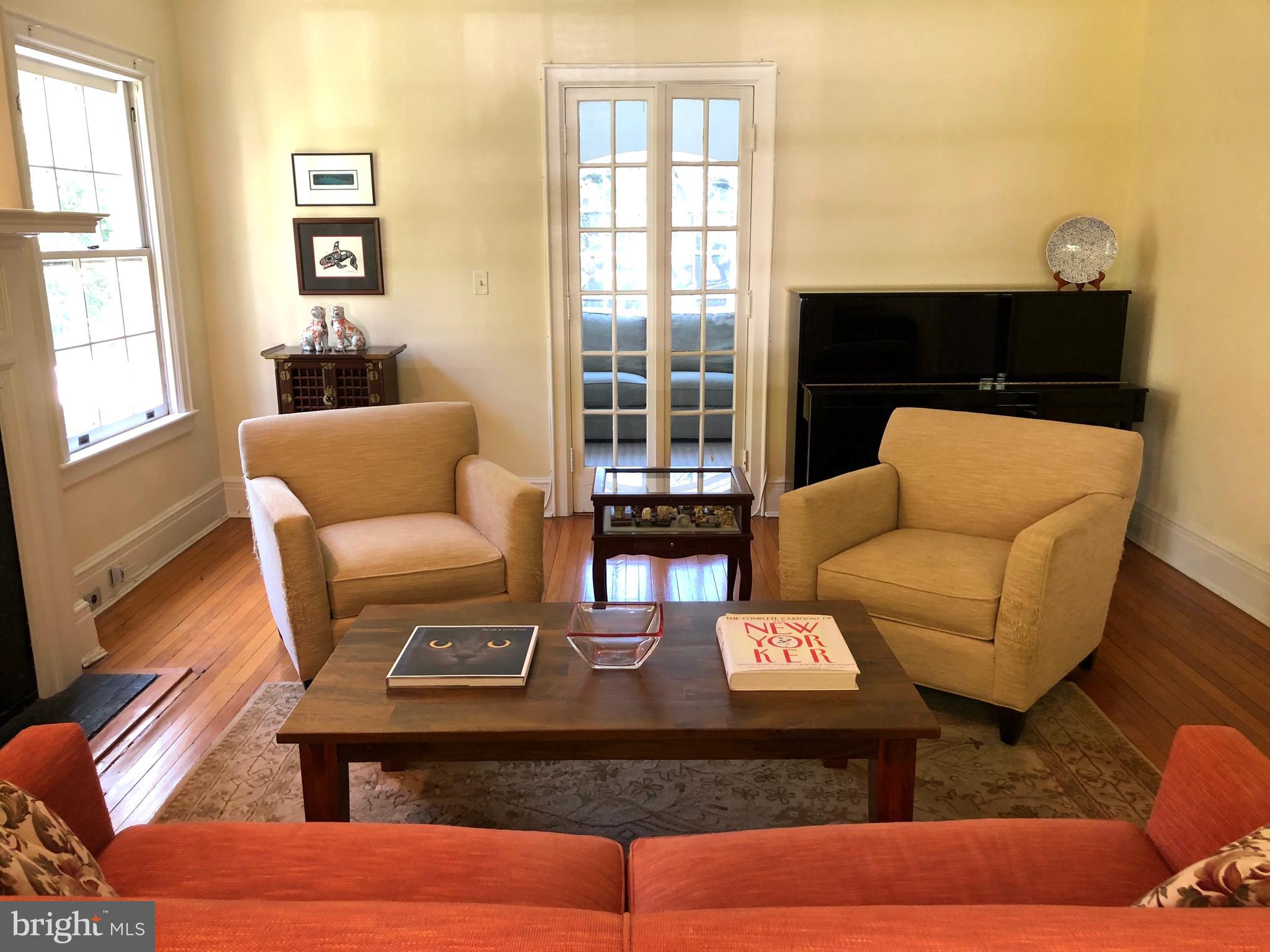 605 Edgevale Road Baltimore, MD 21210 - Photo 4 of 30