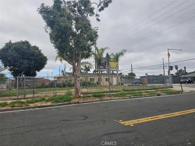 $3,041,000 | 3226-3230 West 5th, Santa Ana, CA 92703