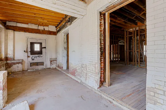 front view of a building with glass door
