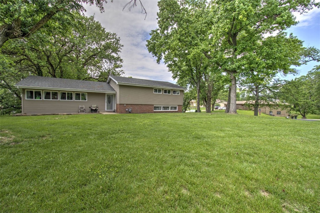 2309 Glenn Avenue Decatur, IL 62521 - Photo 6 of 25