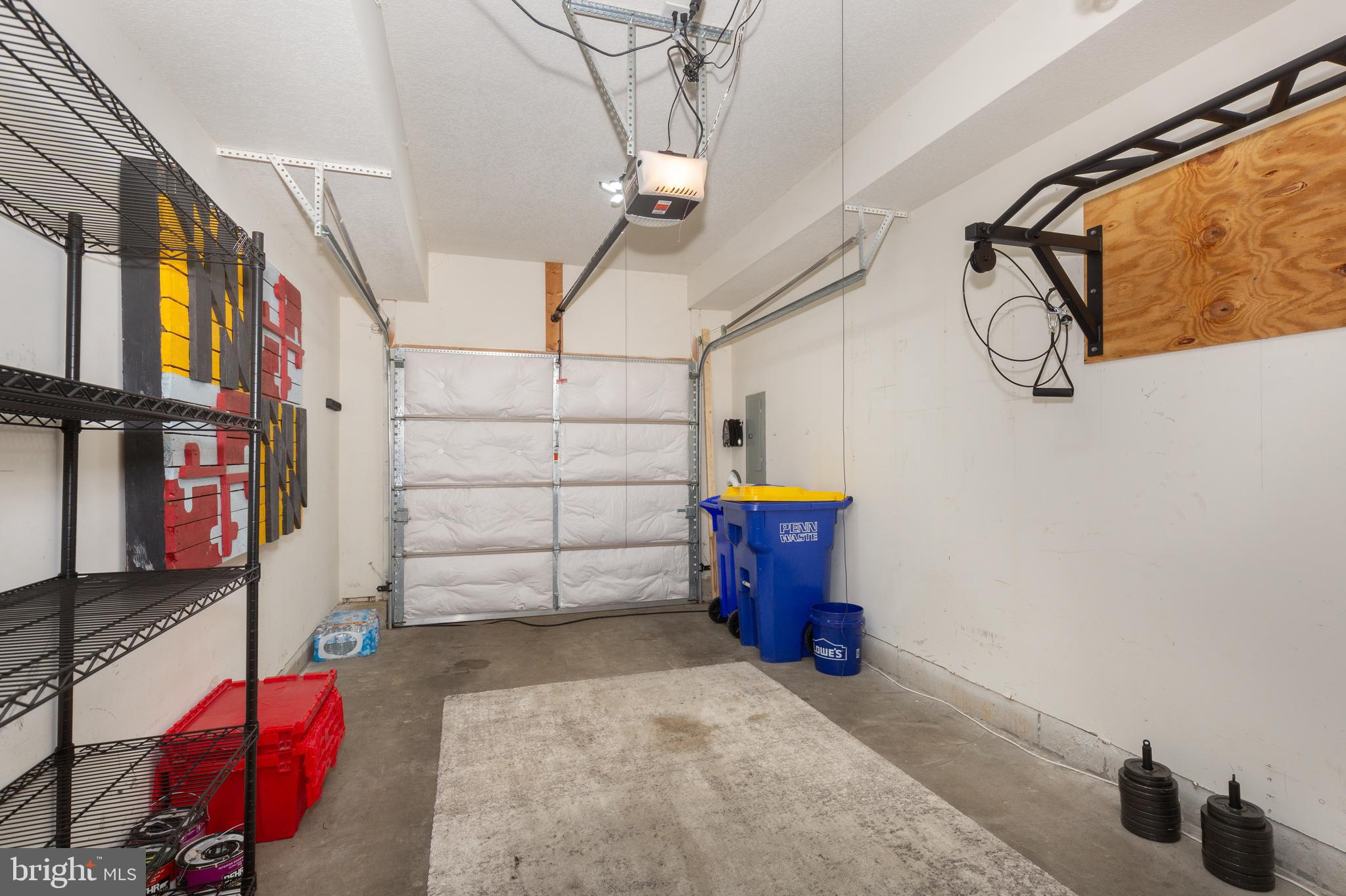 304 Marshview Road, Unit 304 Stewartstown, PA 17363 - Photo 32 of 36 Insulated garage