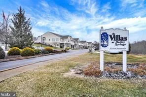 $265,500 | 304 Marshview Road, Unit 304, Stewartstown, PA 17363