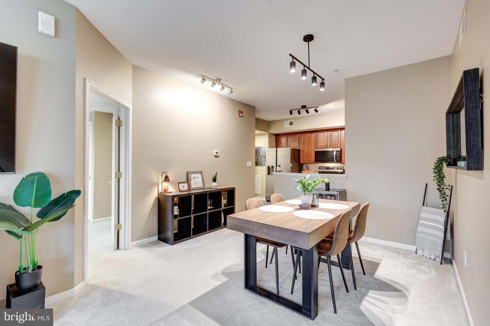 304 Marshview Road, Unit 304 Stewartstown, PA 17363 - Photo 8 of 40 Gallery Image 8