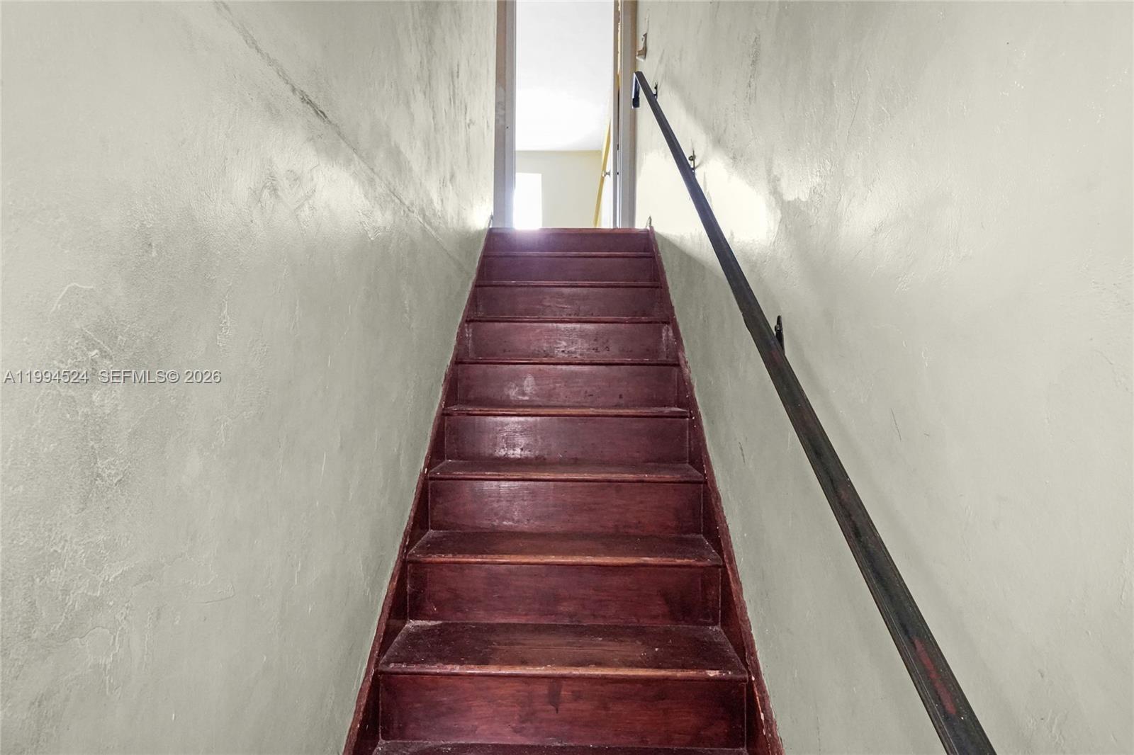 7205 West 2nd Lane Hialeah, FL 33014 - Photo 18 of 30 a view of entryway