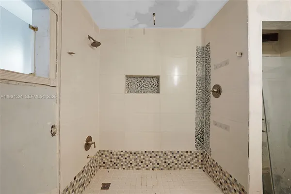 $355,000 | 7205 West 2nd Lane, Hialeah, FL 33014