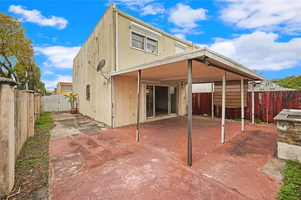 $355,000 | 7205 West 2nd Lane, Hialeah, FL 33014