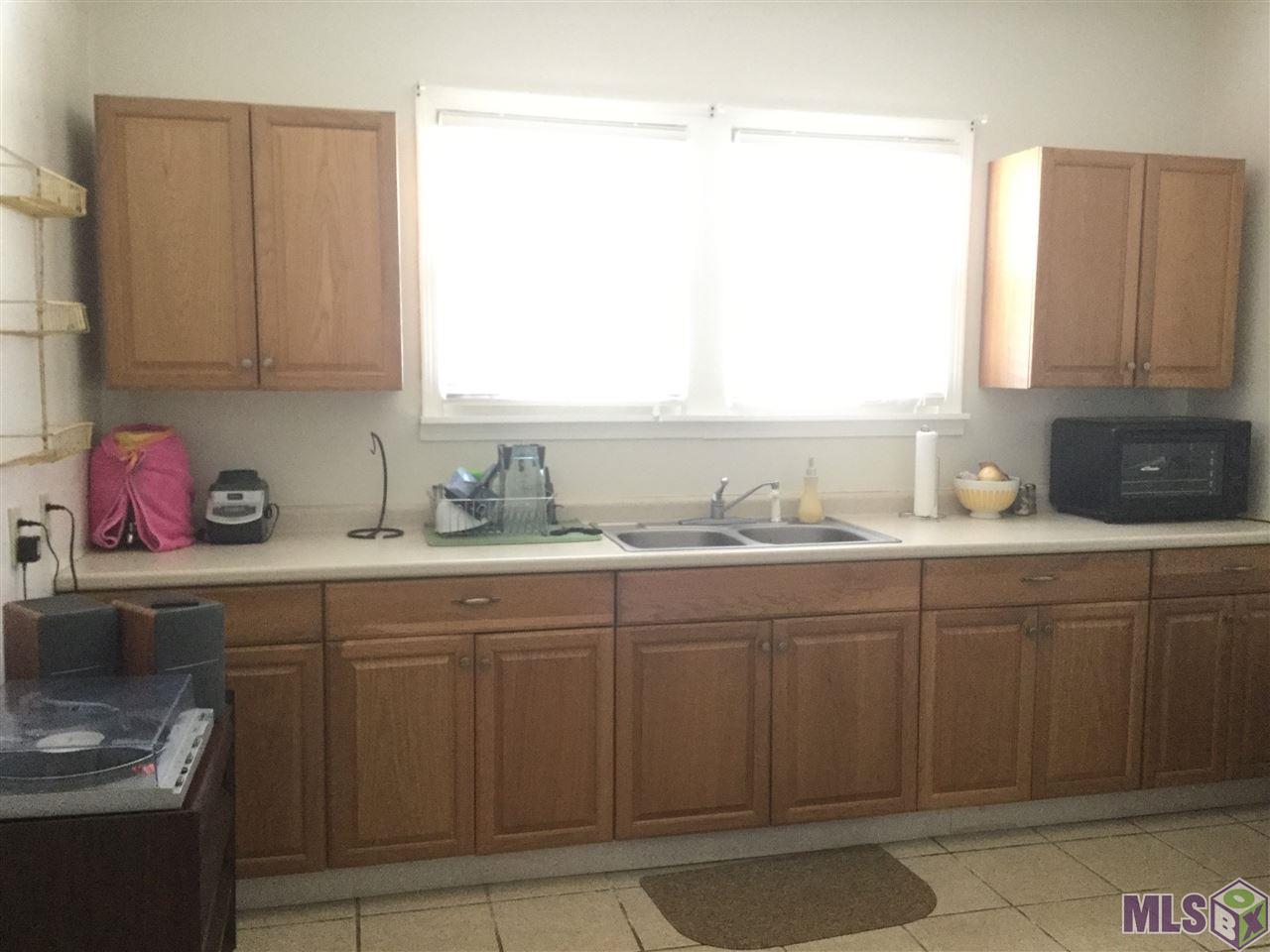 574 Caddo Street Baton Rouge, LA 70806 - Photo 5 of 10