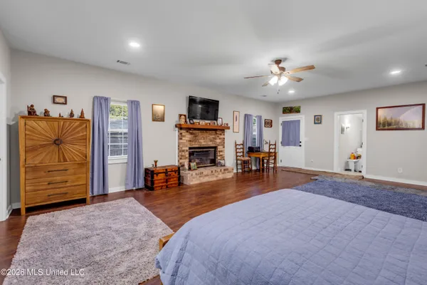$410,800 | 214 Simon Boulevard, Ocean Springs, MS 39564