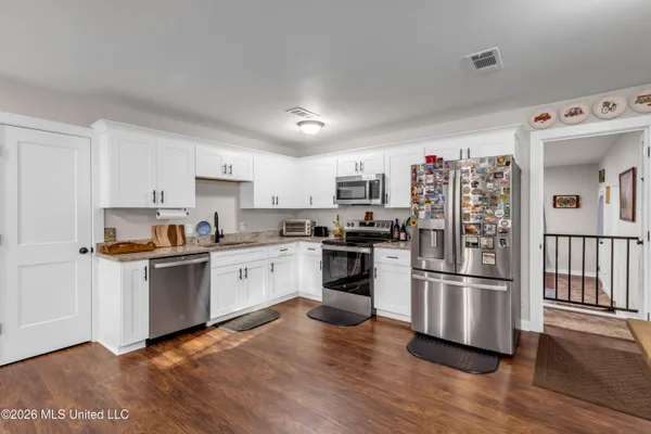 $410,800 | 214 Simon Boulevard, Ocean Springs, MS 39564