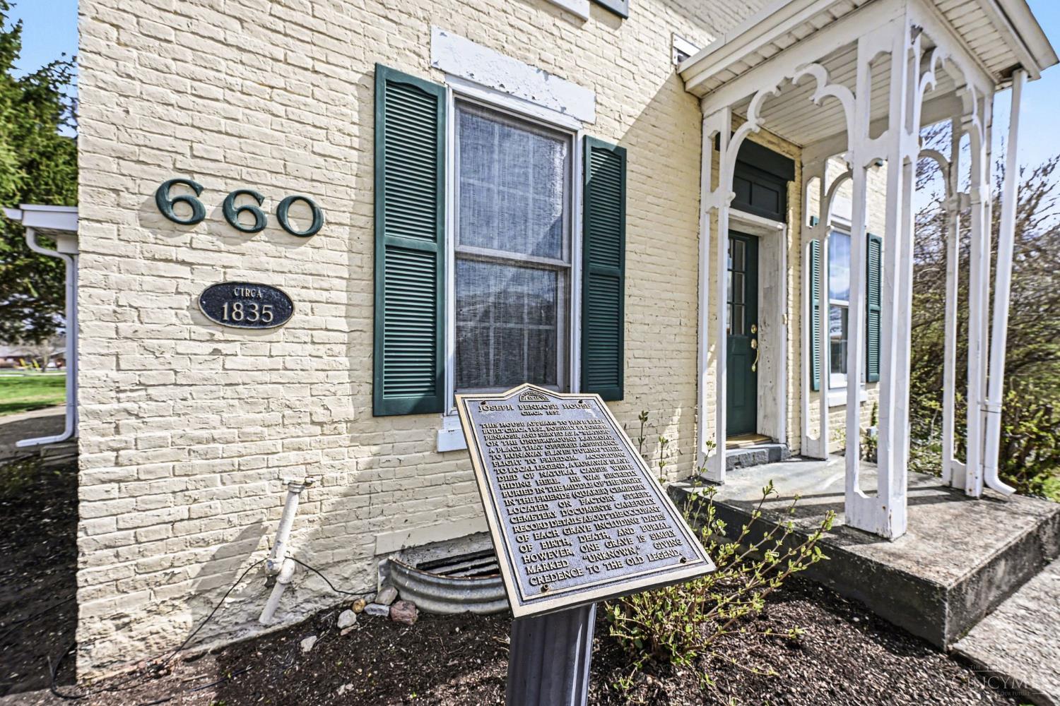 660 South Main Street Springboro, OH 45066 - Photo 2 of 26