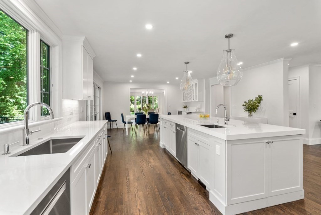 34 Somerset Road Newton, MA 02465 - Photo 11 of 19