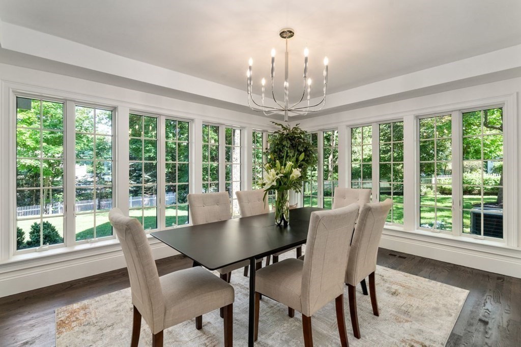 34 Somerset Road Newton, MA 02465 - Photo 6 of 19