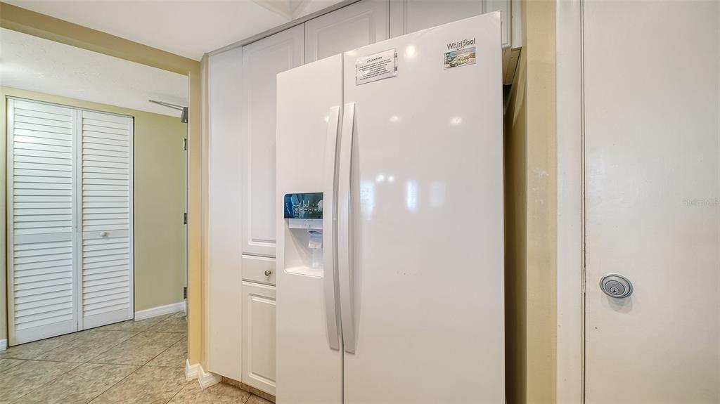 5920 Midnight Pass Road, Unit 1003 Sarasota, FL 34242 - Photo 17 of 89