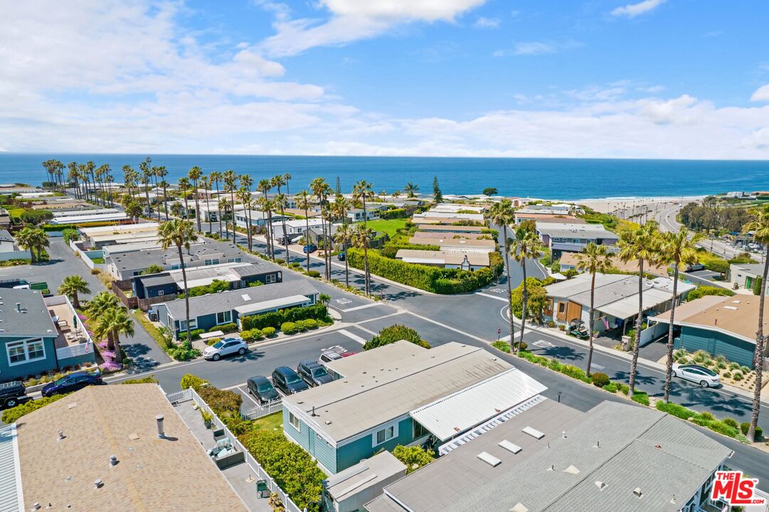 29500 Heathercliff Road, Unit 5 Malibu, CA 90265 - Photo 16 of 17 an aerial view of a city