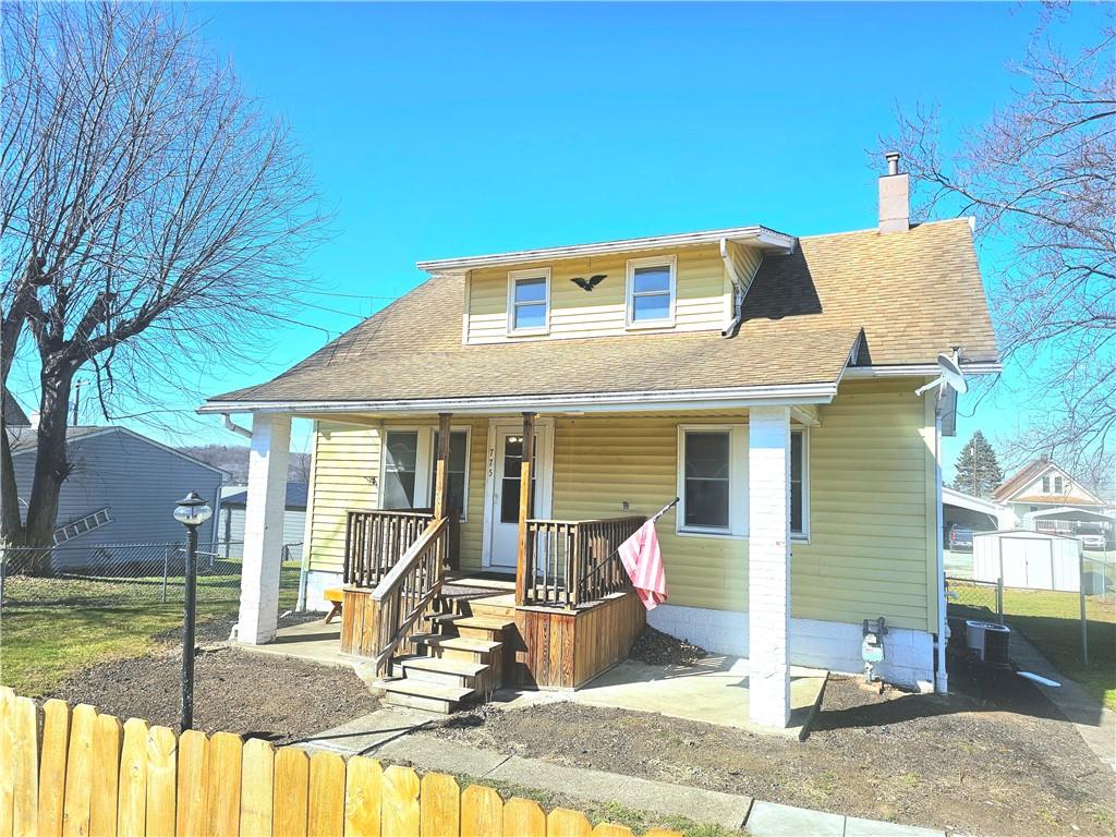 775 Wayne Street Washington, PA 15301 - Photo 1 of 49