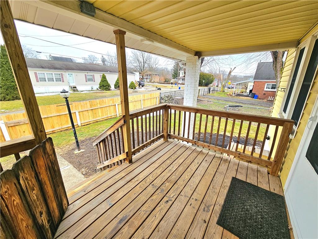 775 Wayne Street Washington, PA 15301 - Photo 5 of 49 Front covered entry