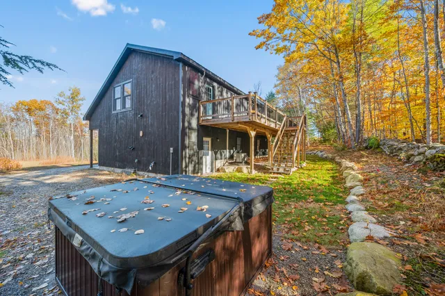 $580,000 | 247 Smarts Hill Road, Fryeburg, ME 04037