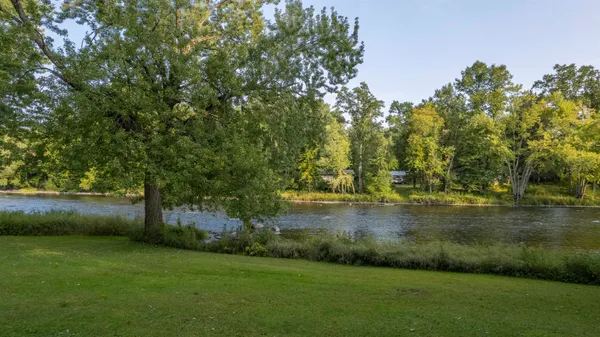 $479,900 | 2454 N Highway 40, Radisson, WI 54867