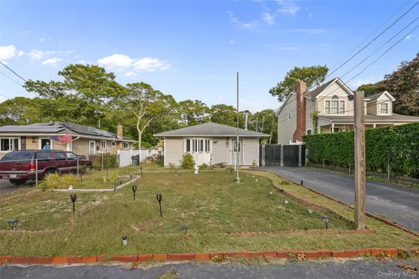 $498,000 | 87 Biltmore Drive, Mastic Beach, NY 11951