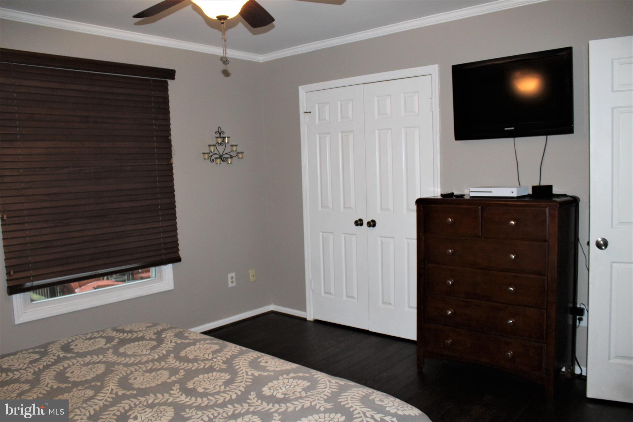 12052 Kahns Road Manassas, VA 20112 - Photo 12 of 13 Gallery Image 12