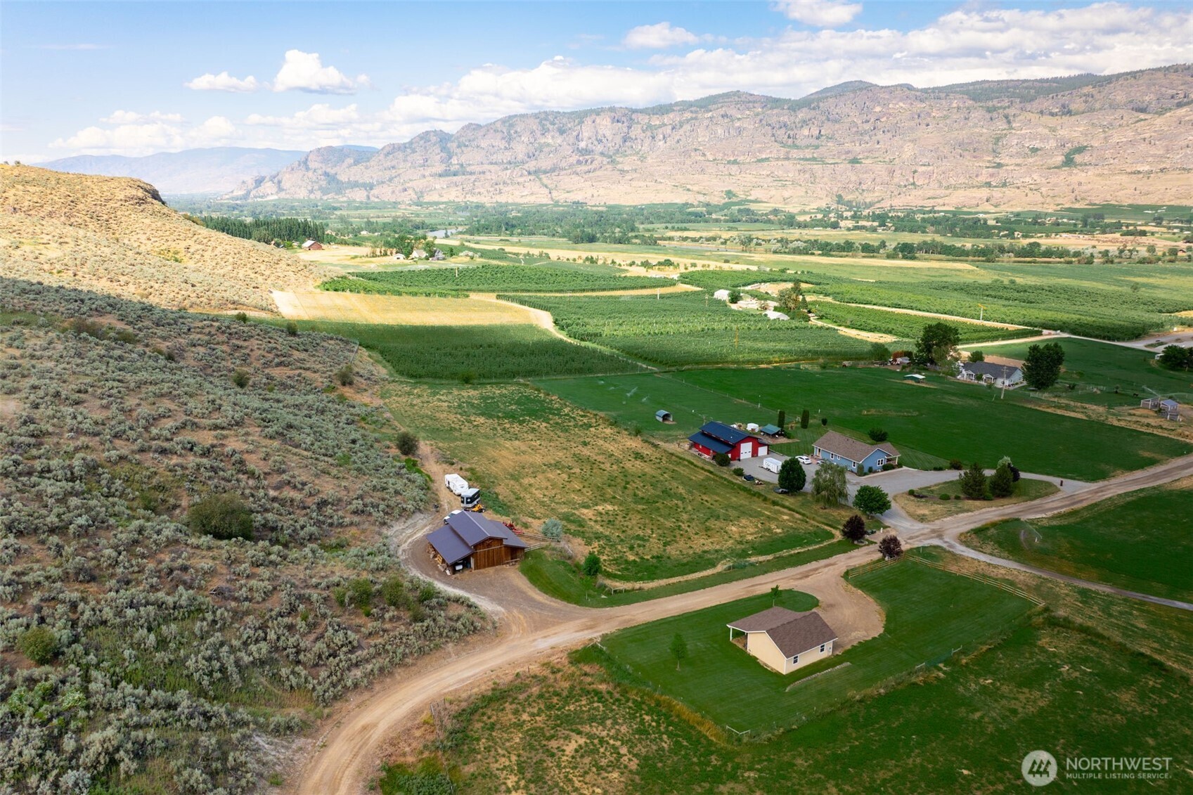 36 Rooster Flts Road Oroville, WA 98844 - Photo 6 of 6 a view of a city