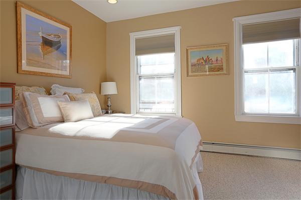 34 Appleton Street, Unit 3 Boston, MA 02116 - Photo 3 of 4 Gallery Image 3
