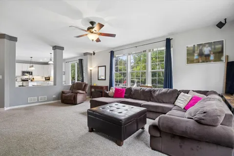 $700,000 | 2900 Andrus Drive, West Chicago, IL 60185