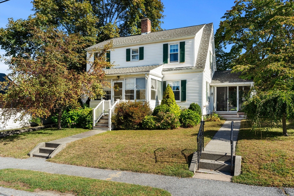 8 Little Road North Andover, MA 01845 - Photo 1 of 31 Gallery Image 1