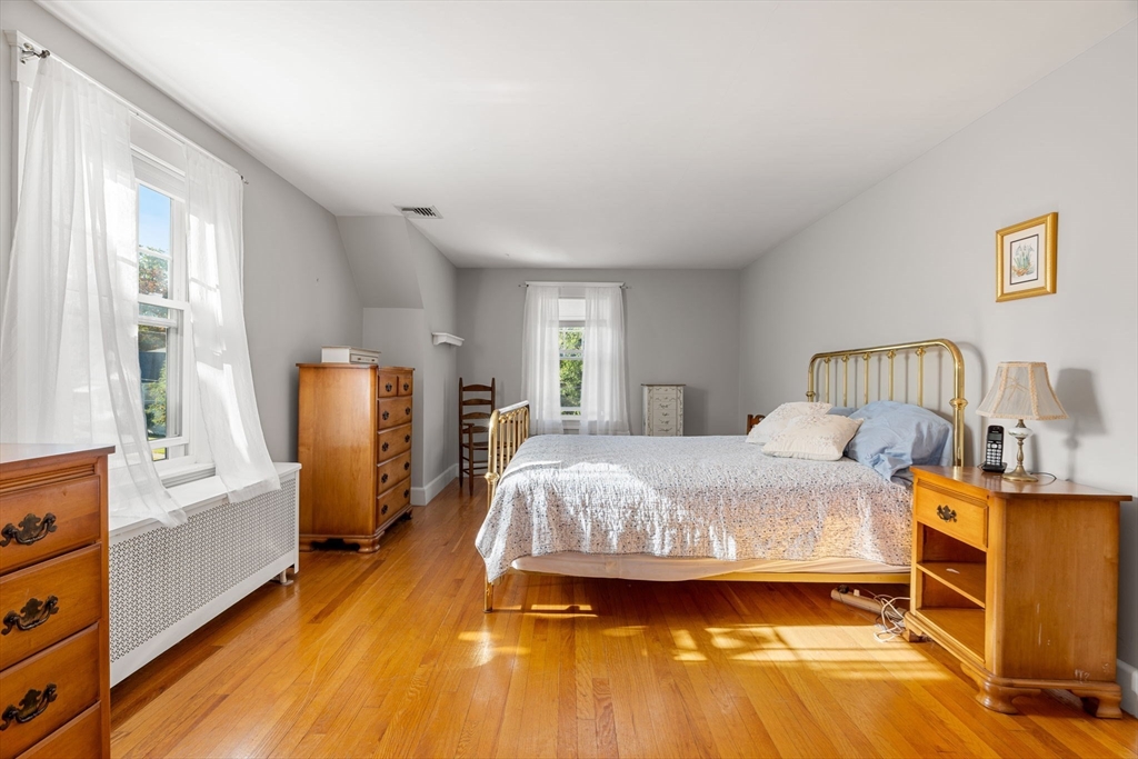 8 Little Road North Andover, MA 01845 - Photo 20 of 31 Gallery Image 20