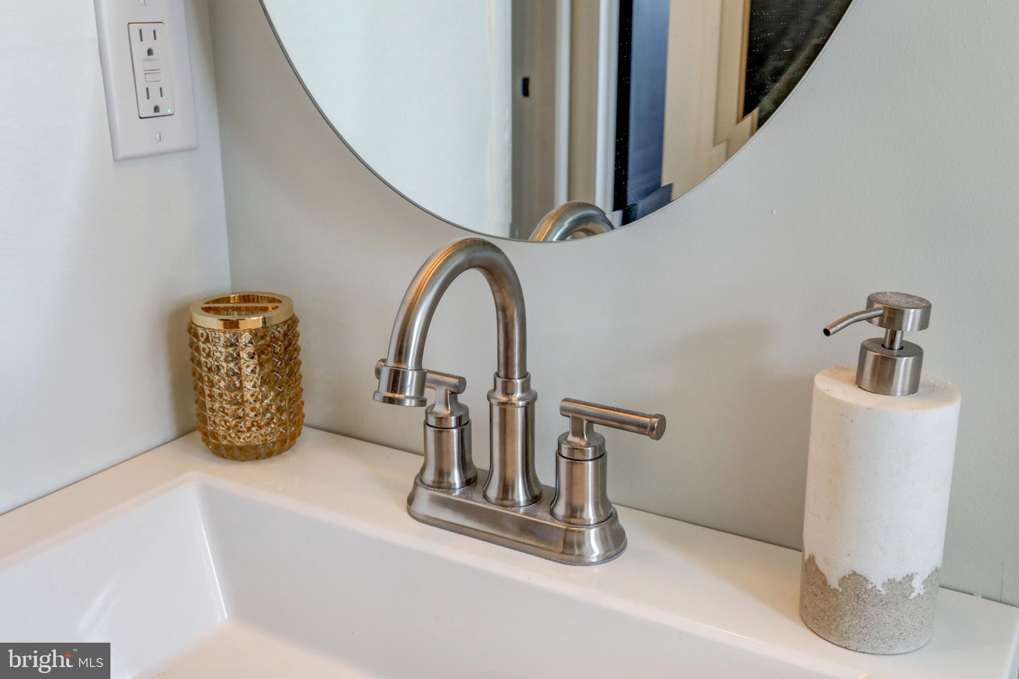 1370 Graystone Road Manheim, PA 17545 - Photo 16 of 31 a bathroom with a sink and a mirror