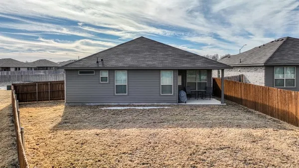 $2,300 | 9224 Red Brush Trail, Fort Worth, TX 76131