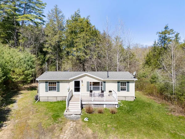 $325,000 | 12 Autumn Gem Drive, Dummerston, VT 05346