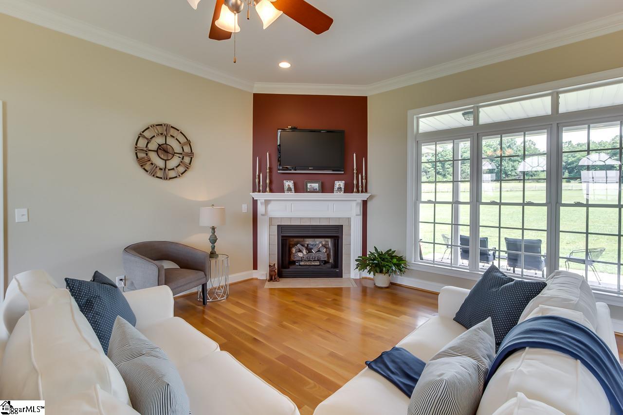444 Pink Dill Mill Road Greer, SC 29651 - Photo 10 of 36