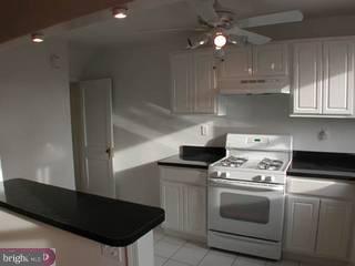 5042 Copley Road Philadelphia, PA 19144 - Photo 2 of 6 Gallery Image 2
