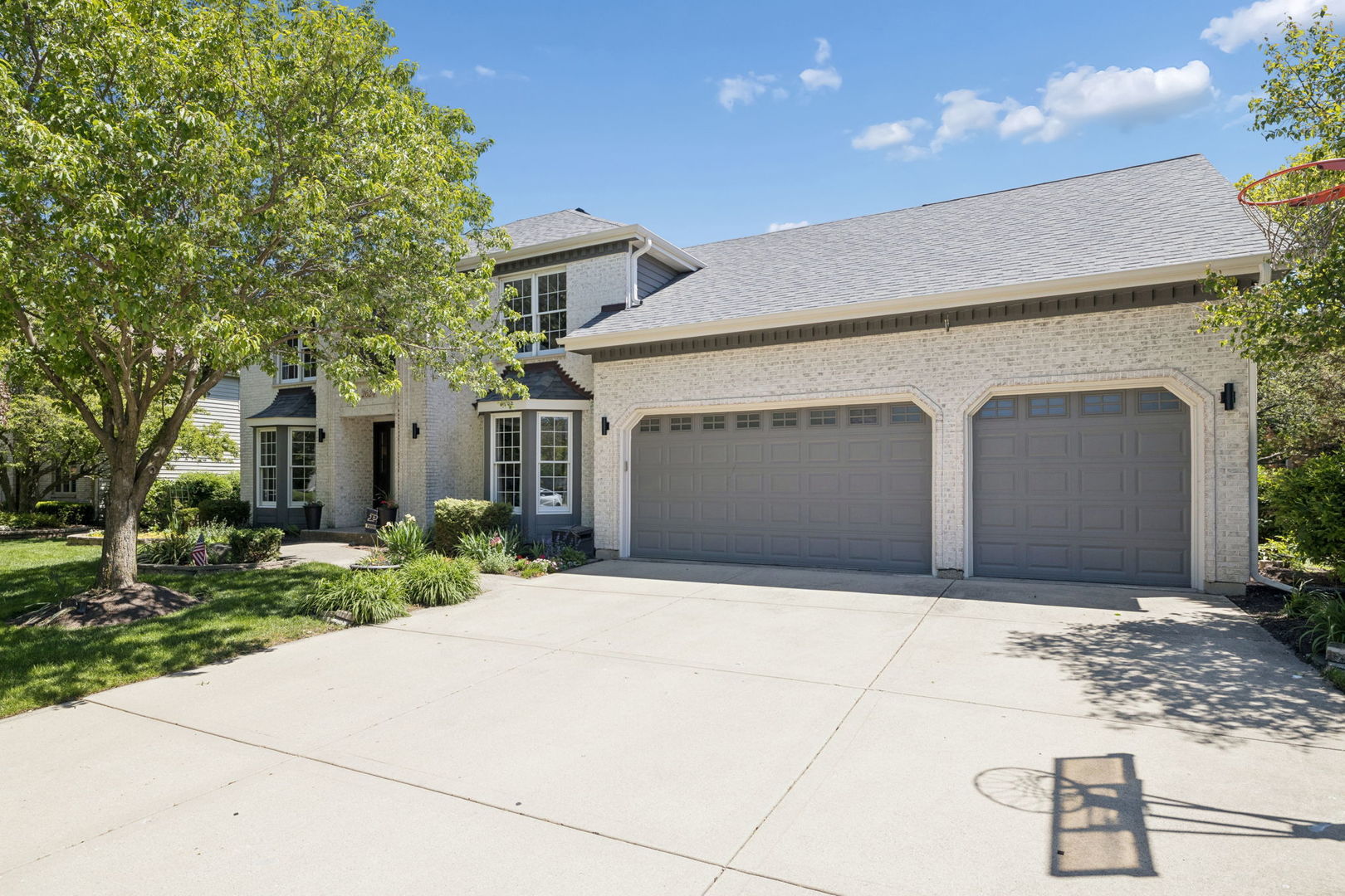 2624 Wendy Road Naperville, IL 60565 - Photo 3 of 47 Gallery Image 3