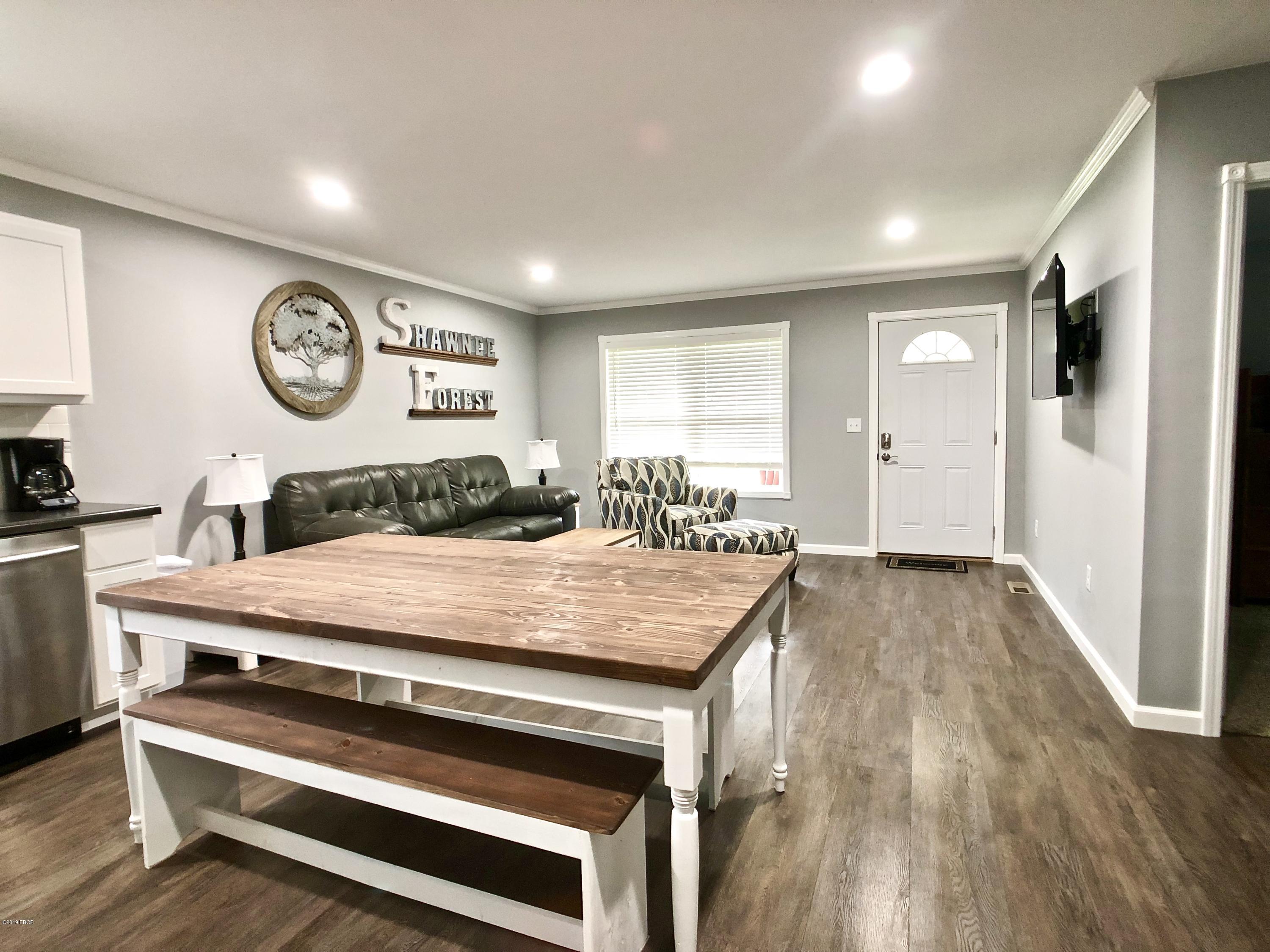 490 Beech Hollow Road Harrisburg, IL 62946 - Photo 13 of 37