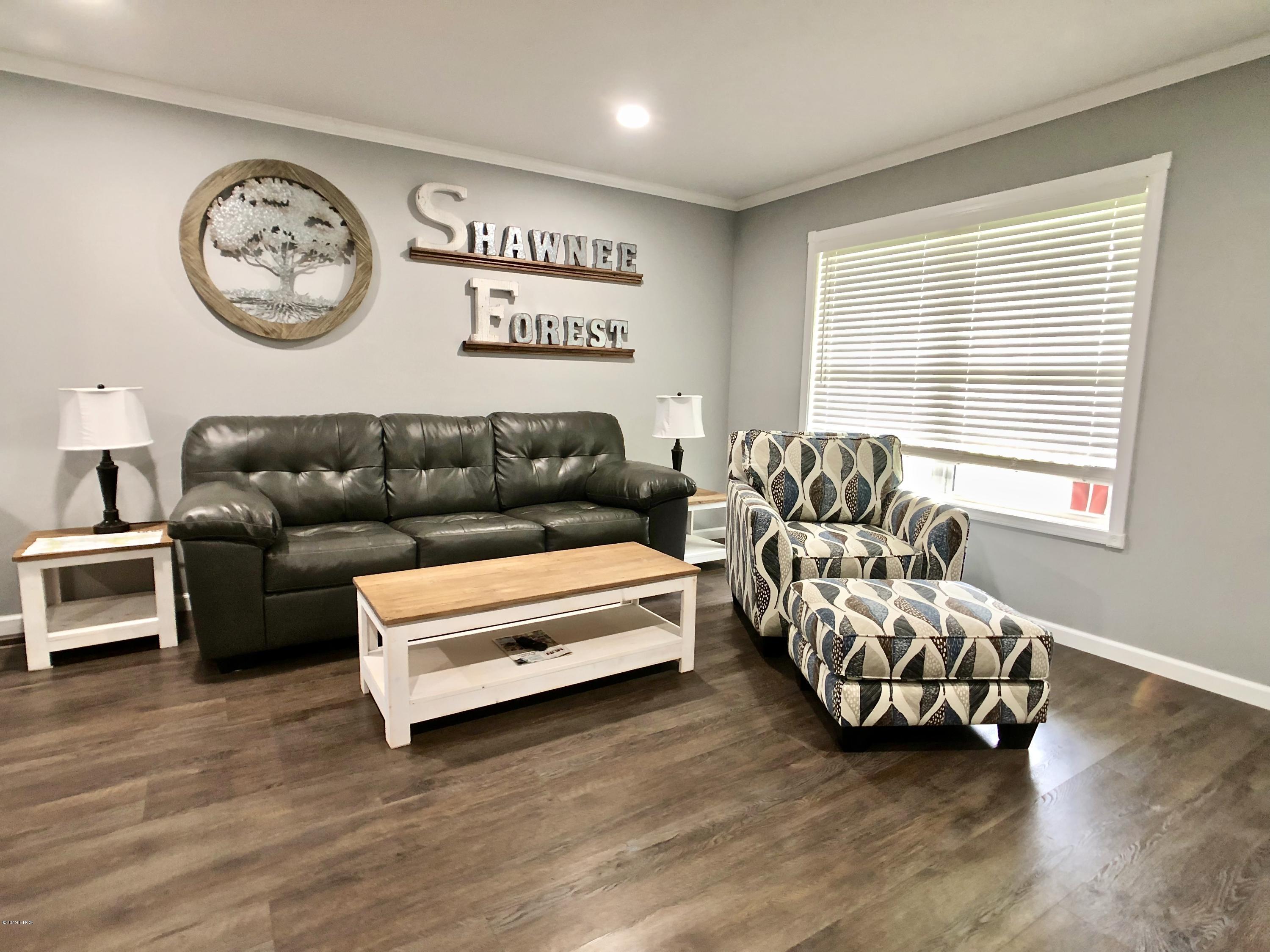 490 Beech Hollow Road Harrisburg, IL 62946 - Photo 14 of 37