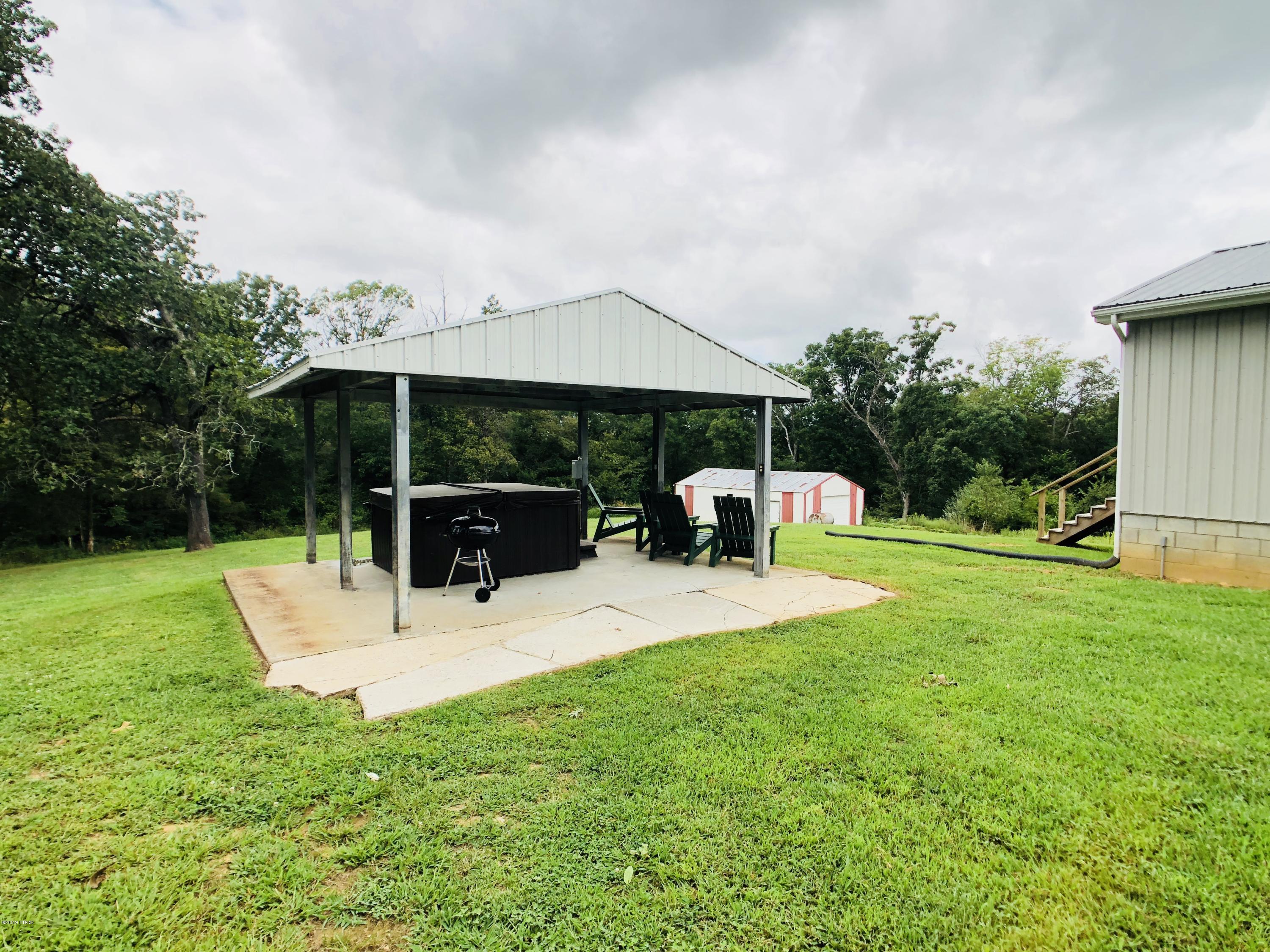 490 Beech Hollow Road Harrisburg, IL 62946 - Photo 5 of 37