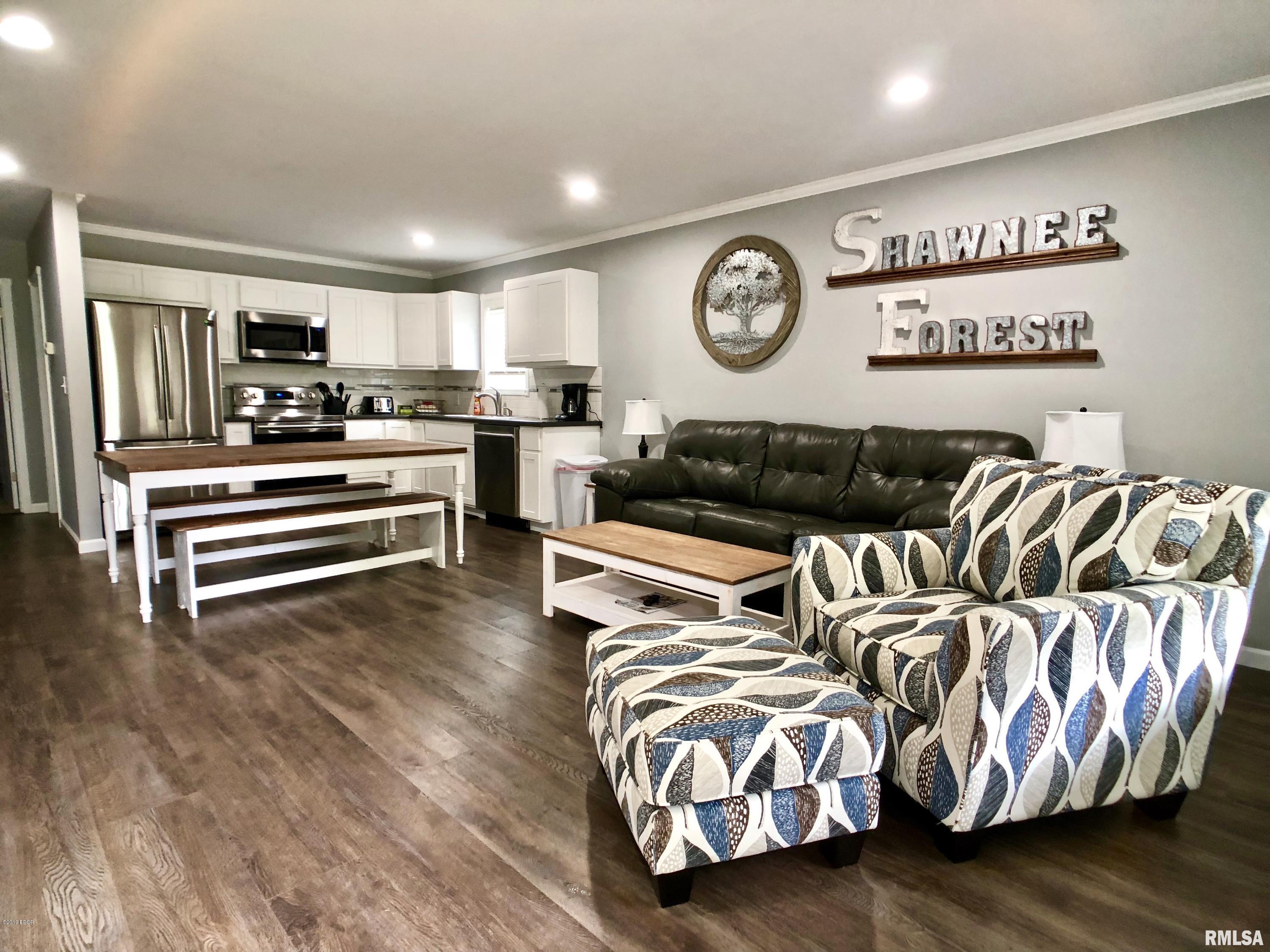 490 Beech Hollow Road Harrisburg, IL 62946 - Photo 6 of 37