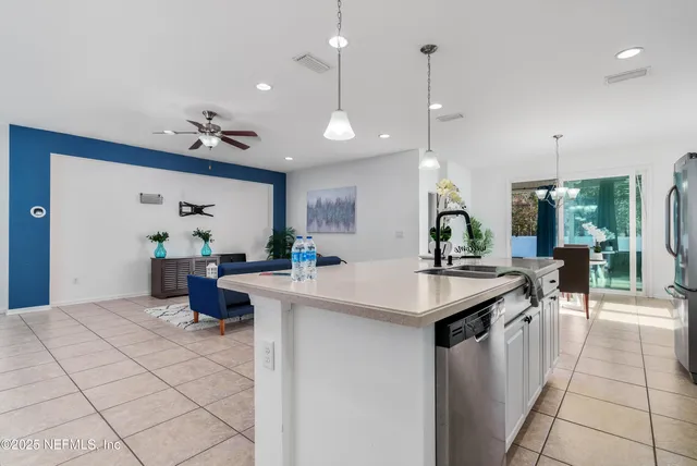 $345,900 | 11567 Sycamore Cove Lane, Jacksonville, FL 32218