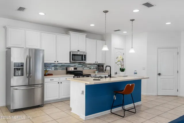 $345,900 | 11567 Sycamore Cove Lane, Jacksonville, FL 32218