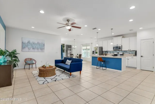 $345,900 | 11567 Sycamore Cove Lane, Jacksonville, FL 32218